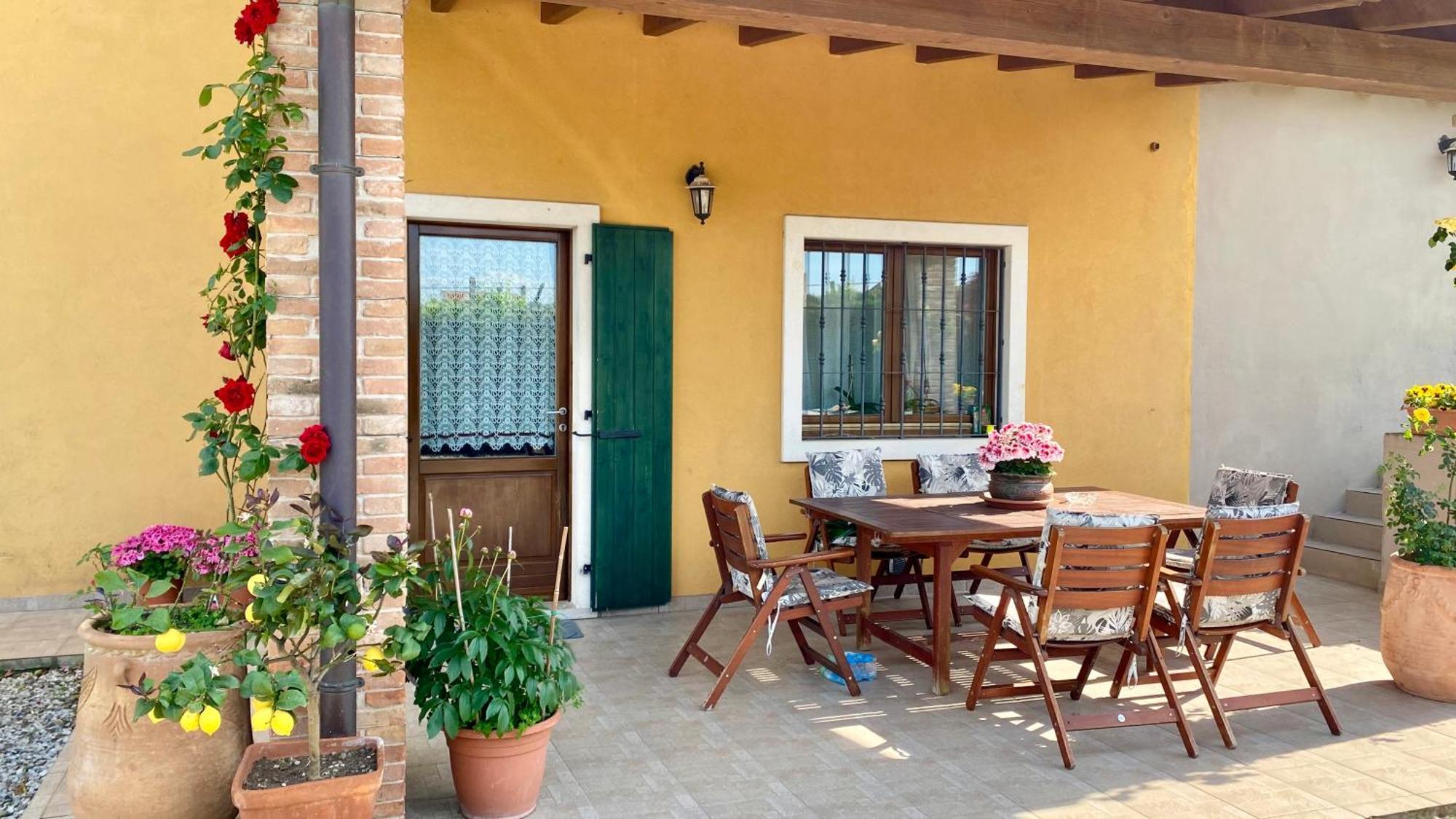 B&B Civico 61 Pastrengo Esterno foto